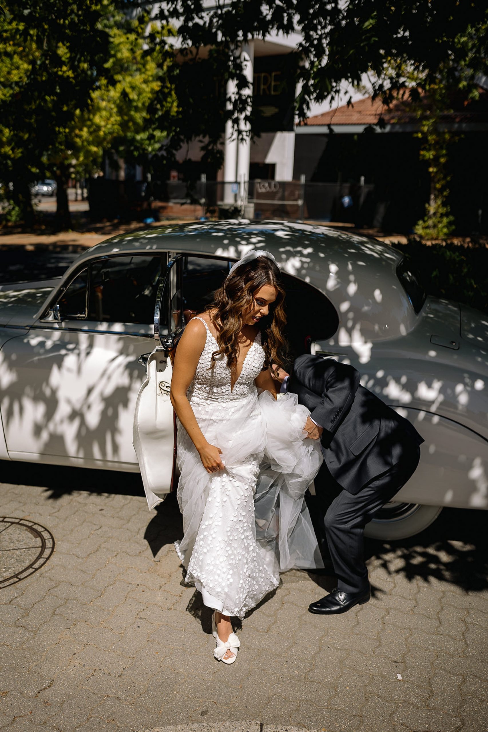 canberra weddings,ACT weddings,ACT wedding photographer,Keepsakephoto by the Keeffes,Canberra Wedding Photographer,Canberra Wedding Photography,Wiluna studio,The social club,made with love bridal,La Ombre Creations,Canberra Portrait Photography,